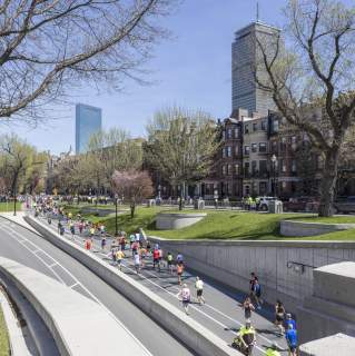 2022 Boston Marathon runners