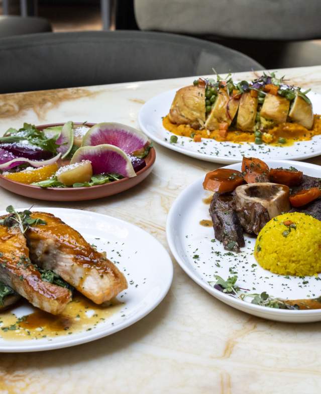 Dine Out Boston Capricho