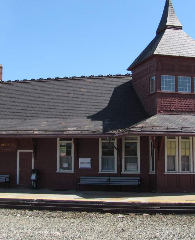 Walpole MA Union Station