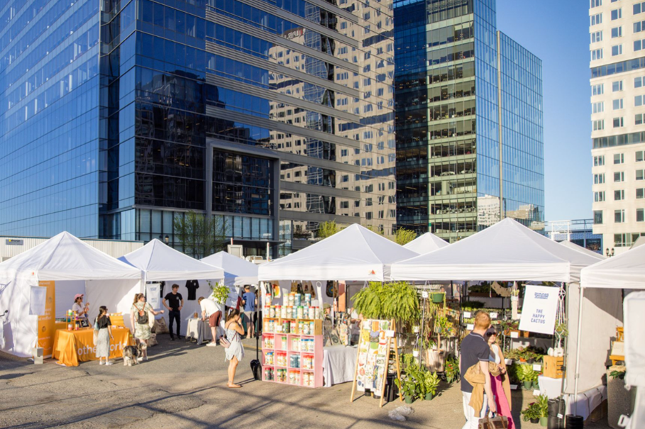 Seaport Summer Market