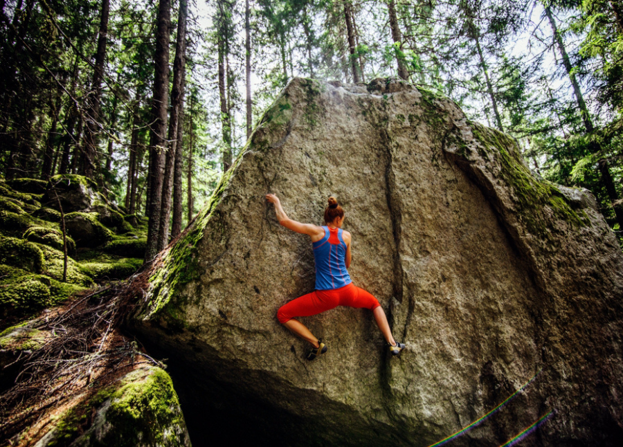 Bouldering in Quincy Quarries Reservation