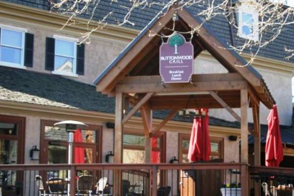 Buttonwood Grill