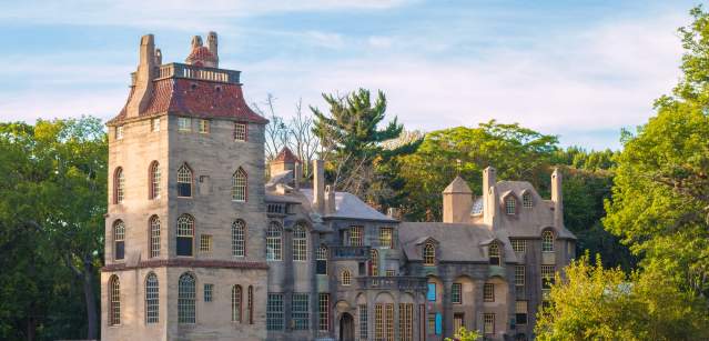 Fonthill Castle