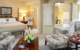 Rooms at the Golden Plough Inn