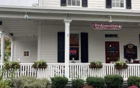 Gilmore Girls Blog- Pat's Colonial Kitchen