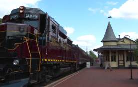 Video Thumbnail - youtube - New Hope & Ivyland Railroad: Traveling Through History