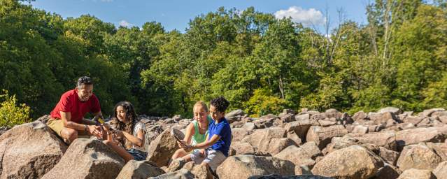 Ringing Rocks