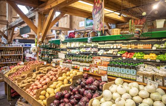 Shady Brook Farm's Farmers Market