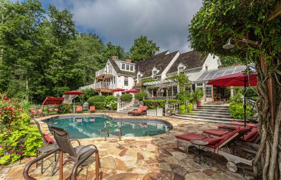 The Inn at Bowman's Hill