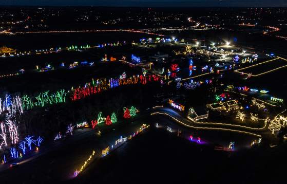 Shady Brook Farm Holiday Light Show