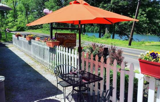 Francisco's on the River