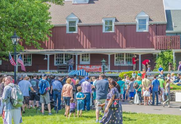Peddler's Village Strawberry Festival
