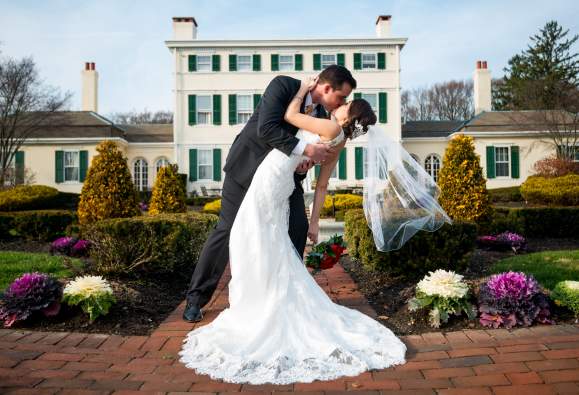 By combining beauty and charm with the exceptional food and impeccable white-glove service provided by its staff, your event will leave an exquisitely memorable impression on everyone at Pen Ryn Estate.