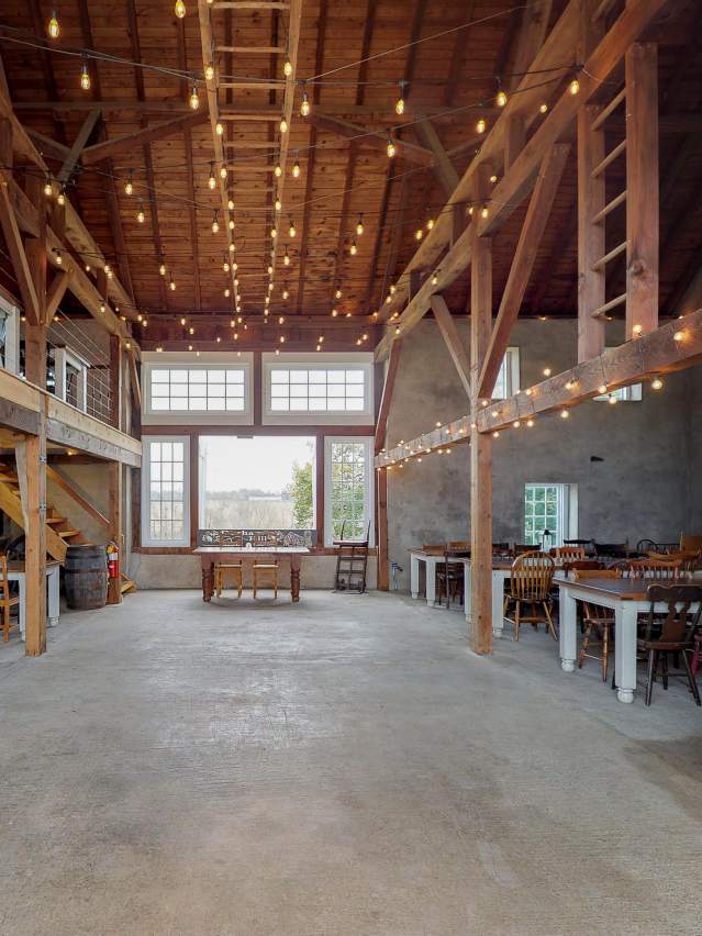 3D Tour: Durham Hill Farm