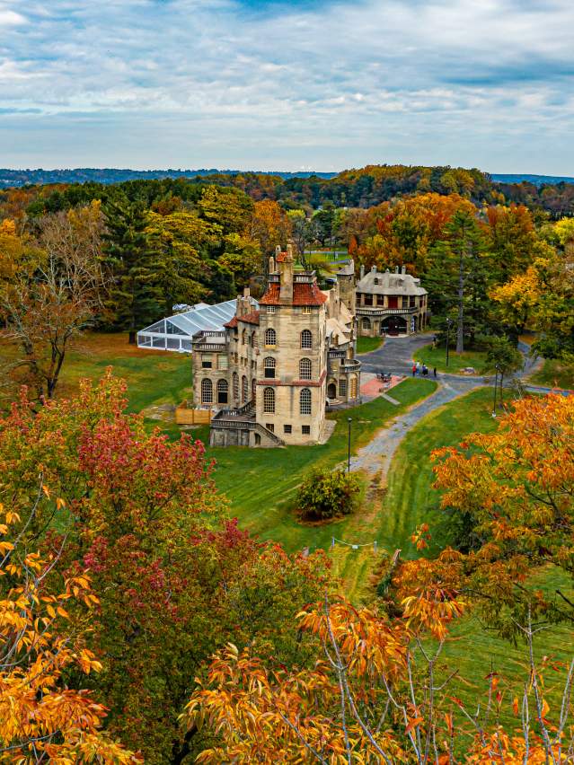 Overhead view of Fonthill Castle