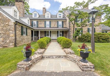 The Inn at Fox Briar Farm