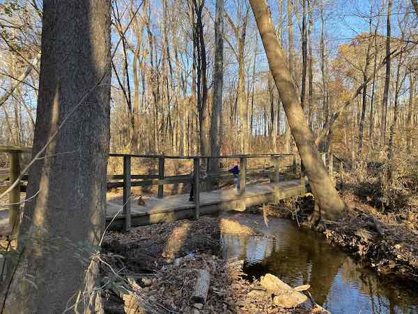 Hiking with toddlers - peace valley