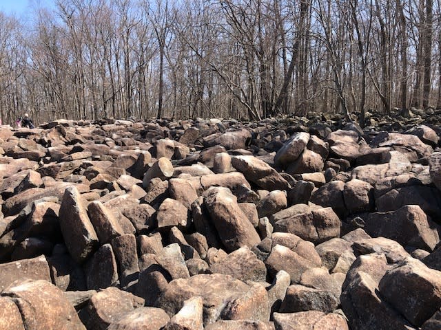 Ringing Rocks