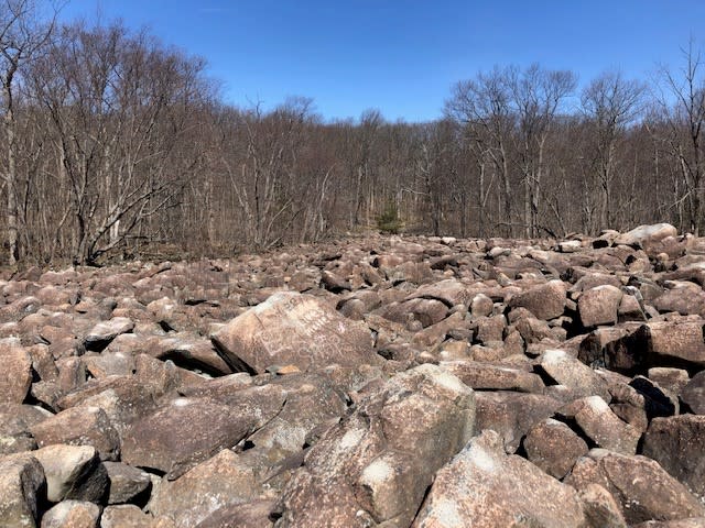 Ringing Rocks