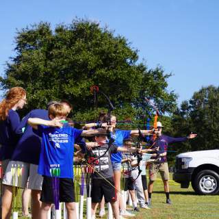 Kids on the Go: Brushstrokes and Bullseyes (8-10yrs)