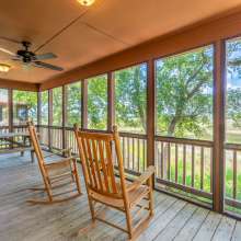 Cottage at James Island County Park