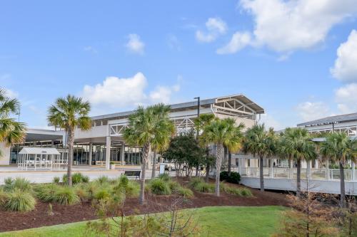 Airport Exterior