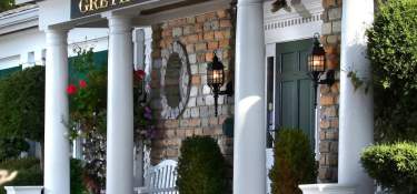 Greyhound Tavern