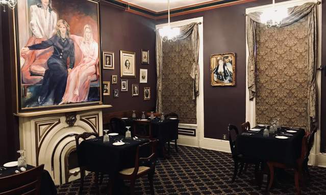 Symphony Hotel & Restaurant