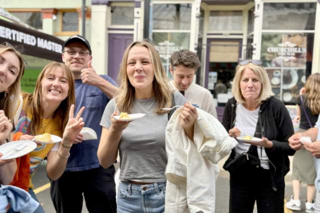 Cincinnati Streetcar Food Tour