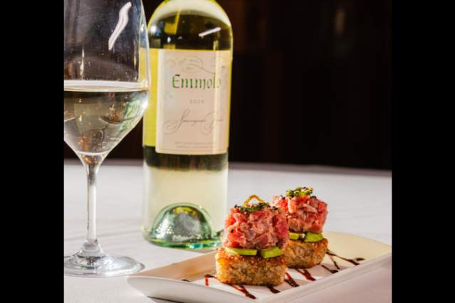 Caymus Wine Pairing Dinner at Eddie Merlot's