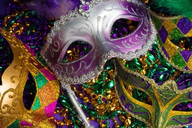 Mainstrasse Mardi Gras Parade