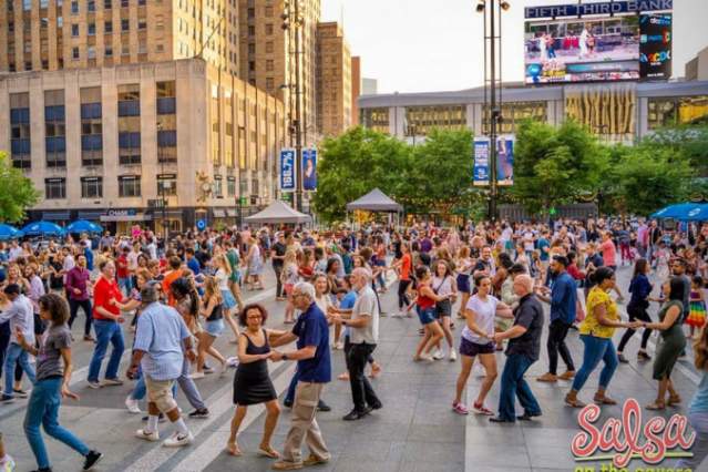 Salsa on The Square