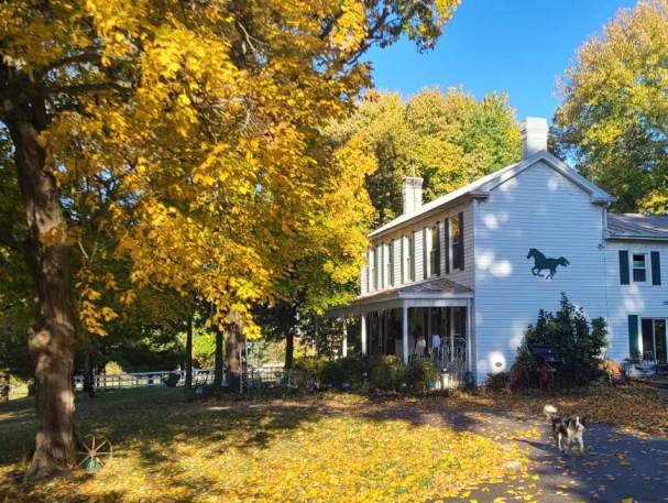 First Farm Inn