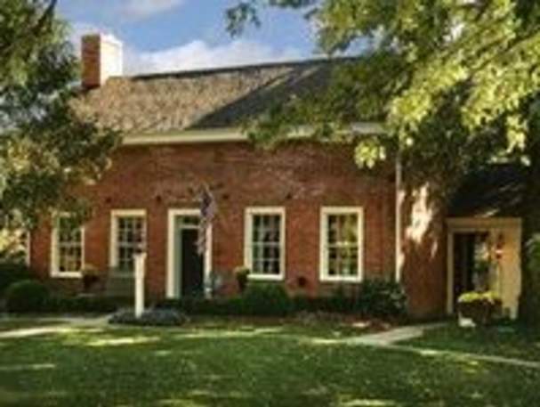 Willis Graves Bed & Breakfast