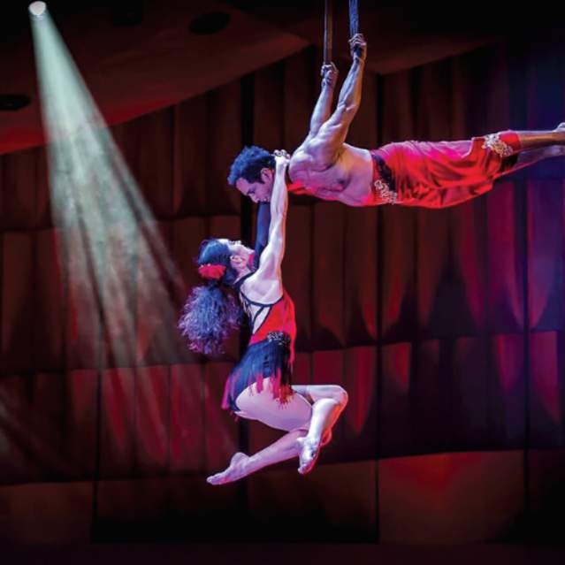 Troupe Vertigo: Cirque España!
