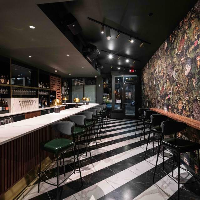 Nostalgia Wine & Jazz Lounge in Cincinnati, OH | Visit Cincy