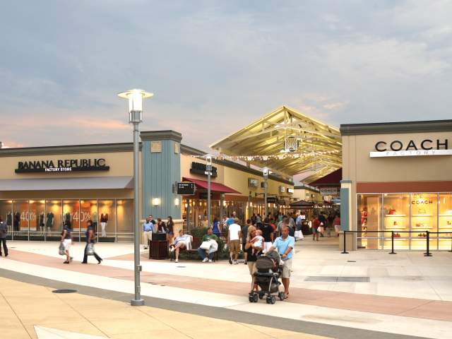 outdoor shopping outlets in Cincinnati