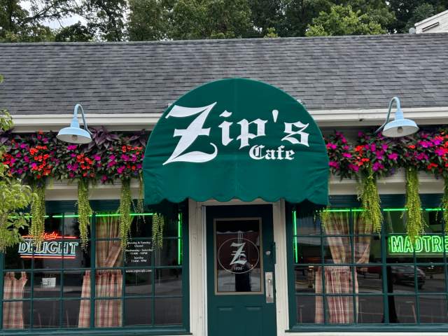 Exterior shot of Zip's Cafe