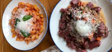 Pepp and Dolores in Over the Rhine