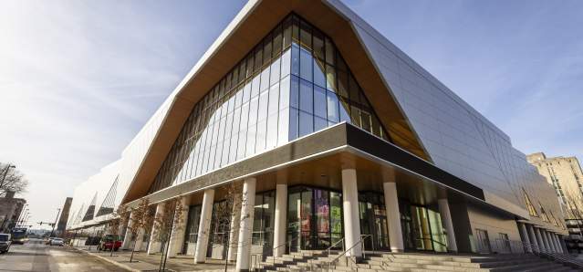 5th and Elm Exterior