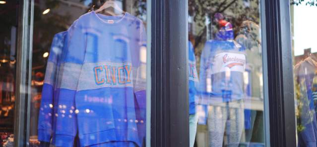 front window of a Cincinnati souvenir shop