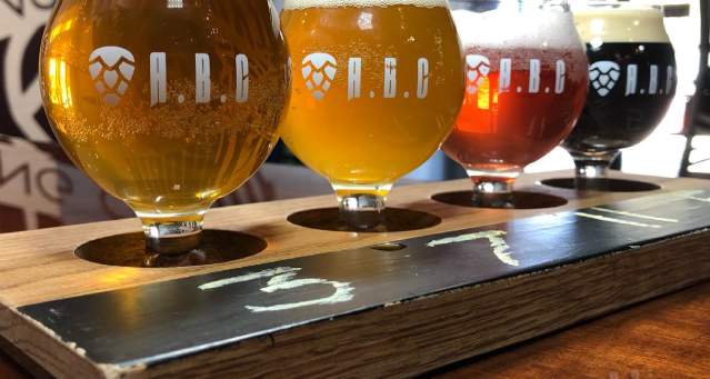 Restaurants - Bars Nightlife - Breweries