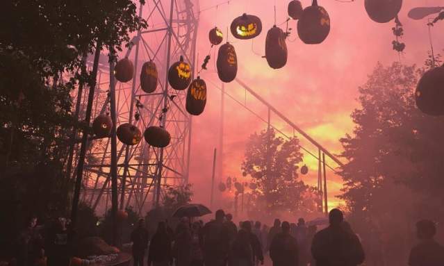 Halloween Haunt at Kings Island (photo: @cook.christian)