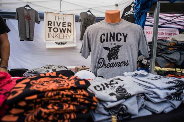 shopping clothing apparel in Cincinnati