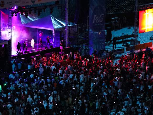 A large audience at Cincinnati Music Festival