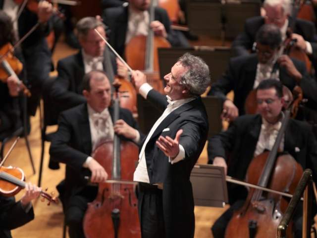 Cincinnati Symphony Orchestra (photo: Mark Lyons)