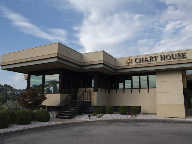 The exterior entrance of Chart House