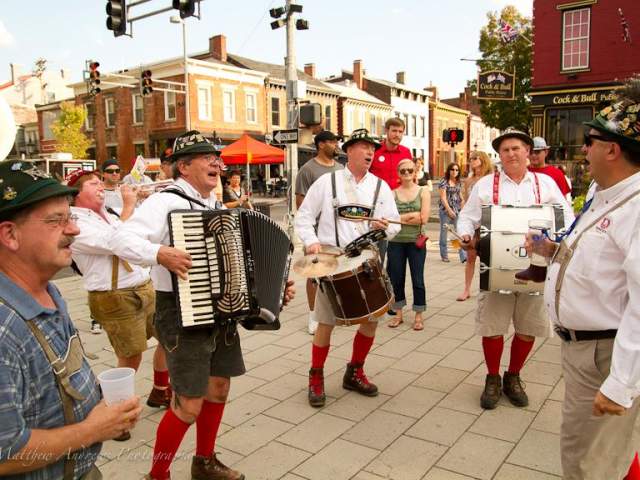 German musicians playing at Oktoberfest