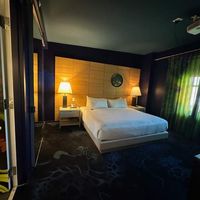 21c Hotel Nightwatch Room