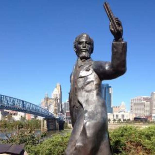 Roebling Statue _cropped
